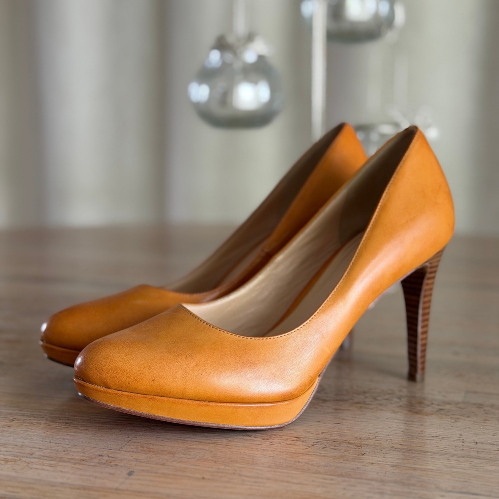 Cole Haan Nike Air Platform Pumps Mustard Yellow Leather Stiletto Heels 9B Retro